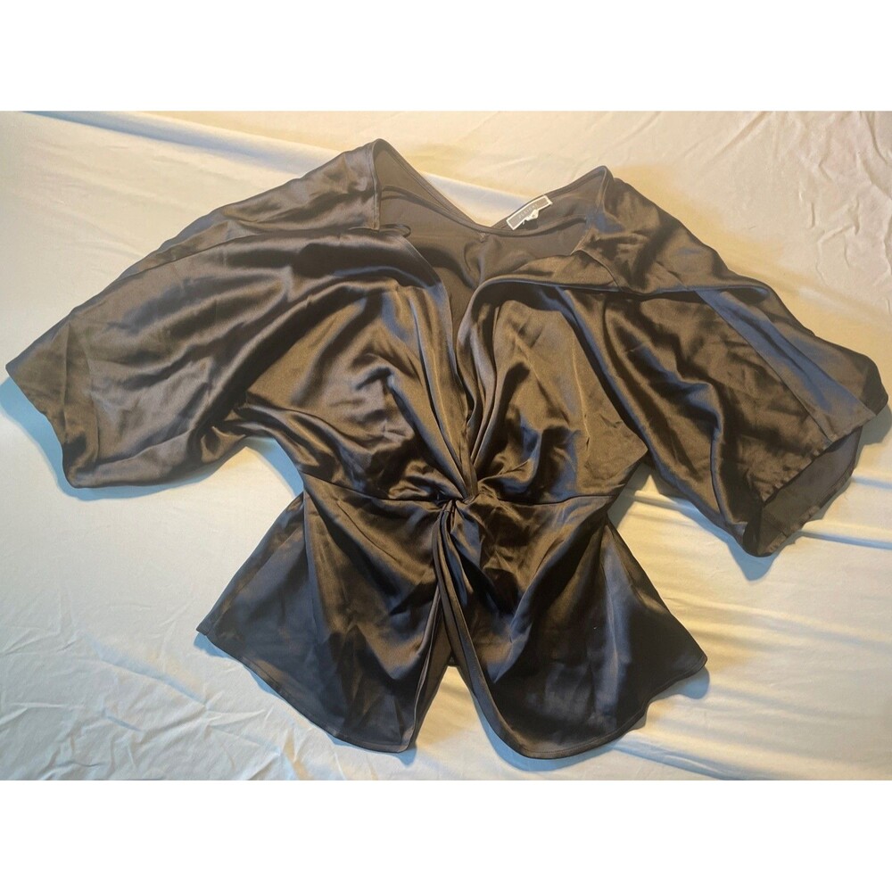 Pleione - By Anthropology - twist-front blouse, Size Women’s medium